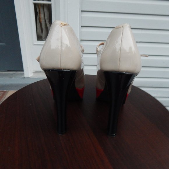 Red and Cream High Heel Stilettos - Picture 6 of 11